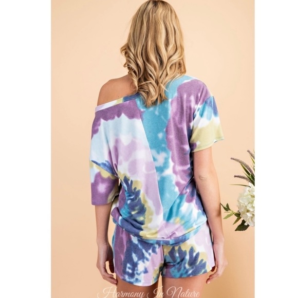 New! Clearance 🔥 Purple Spiral Tie Dye off shoulder beautiful Colors Top - Picture 10 of 11